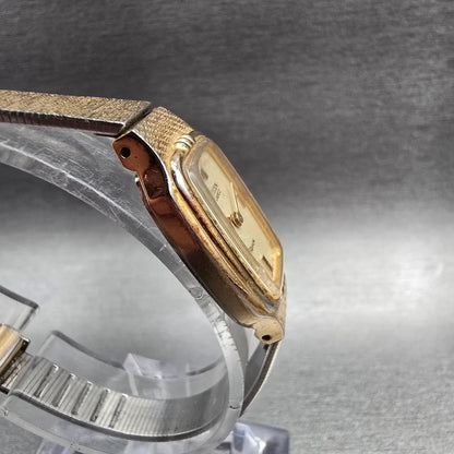 Citizen Watch Women 17mm Champagne Dial Gold Tone Oval 3220-949412 New Battery3