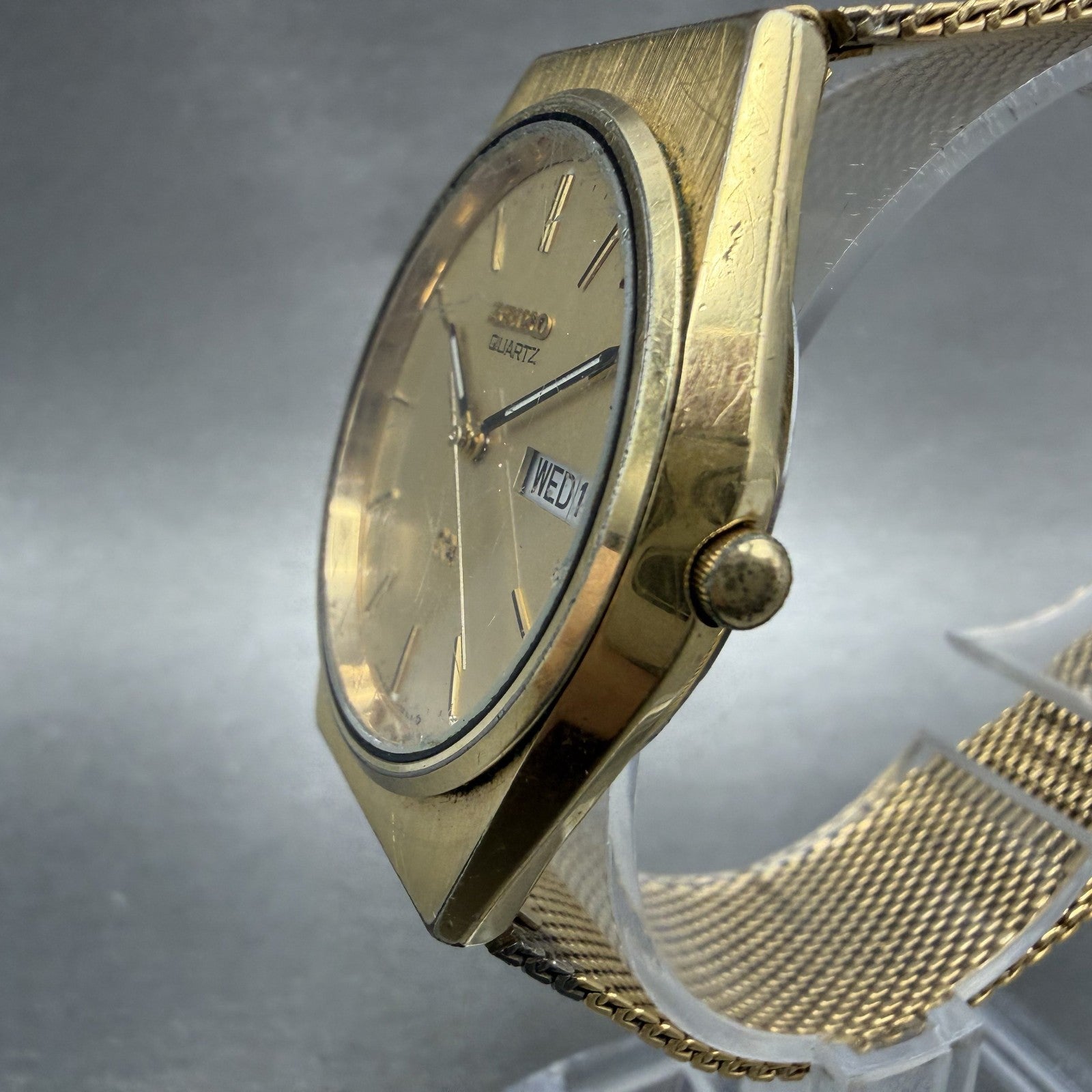 Seiko SQ Watch Men 34mm Champagne Dial Gold Tone Daydate 8123-7240 New Battery2