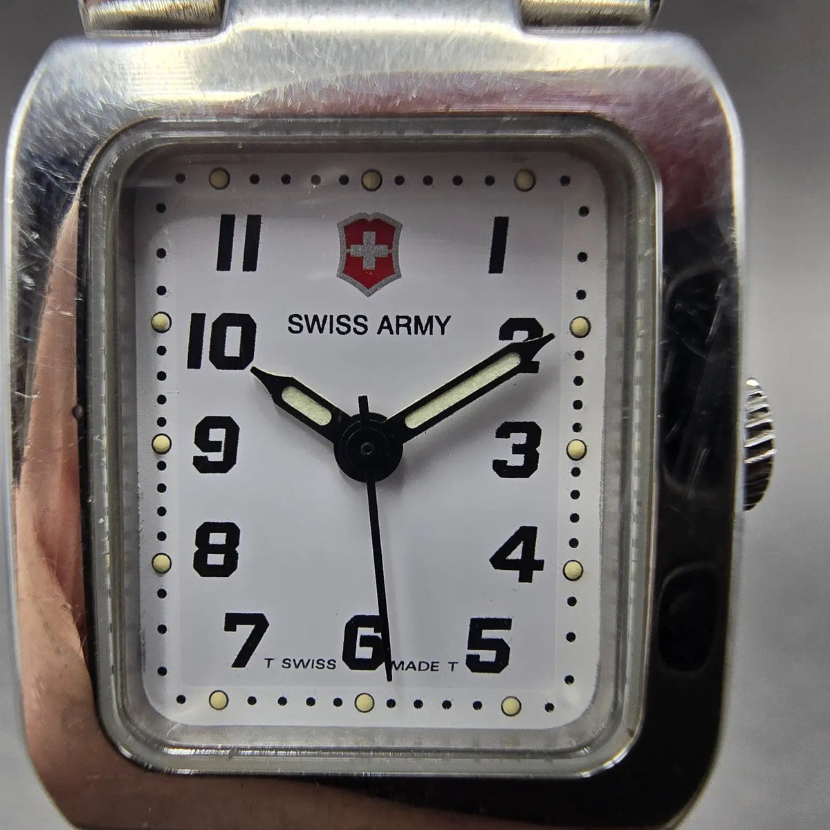 Victorinox Swiss Army Tank Watch Women 20mm White Dial Steel VTG PARTS2