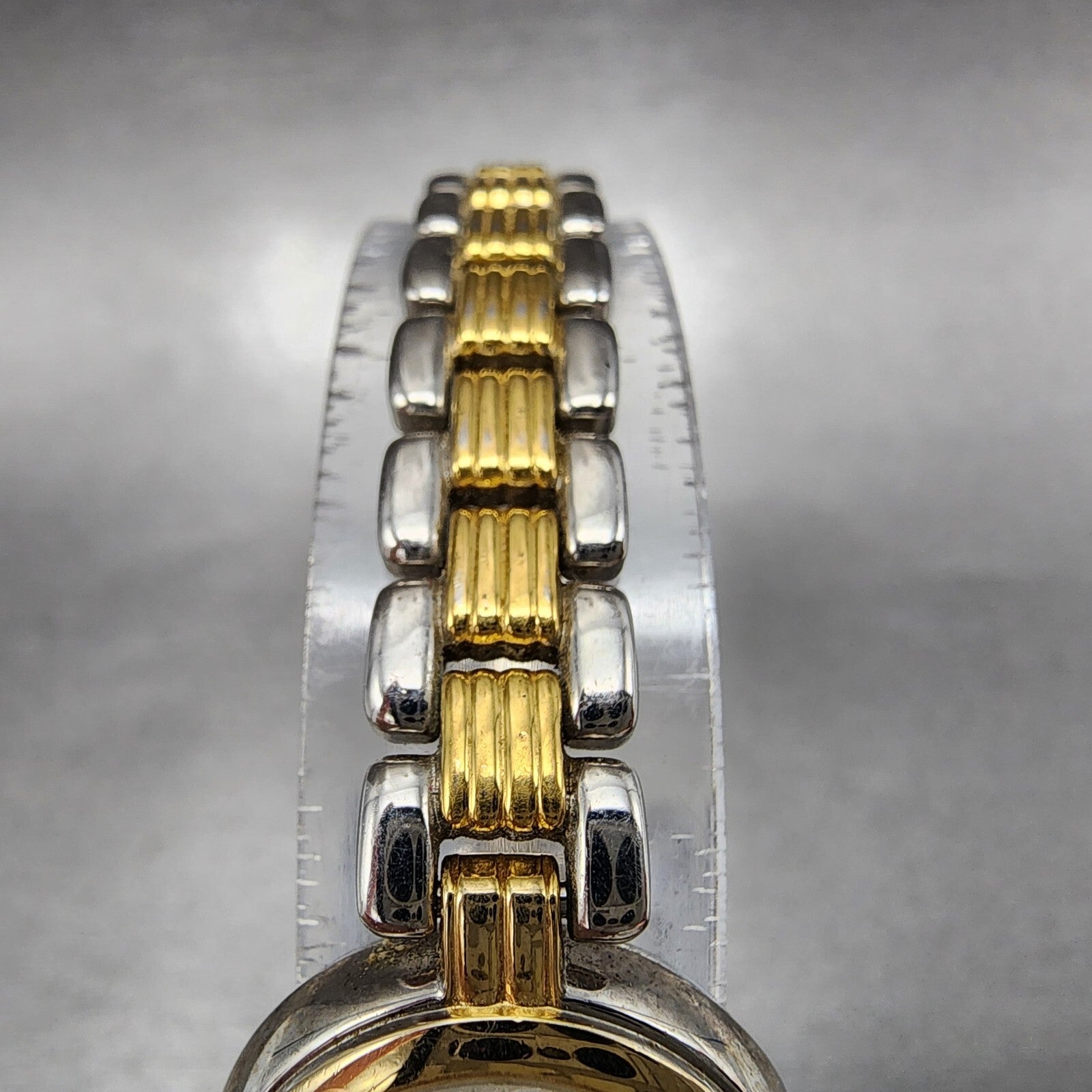 Citizen CQ Watch Women 20mm MOP Dial Two Tone Round 5920S49682 New Battery4
