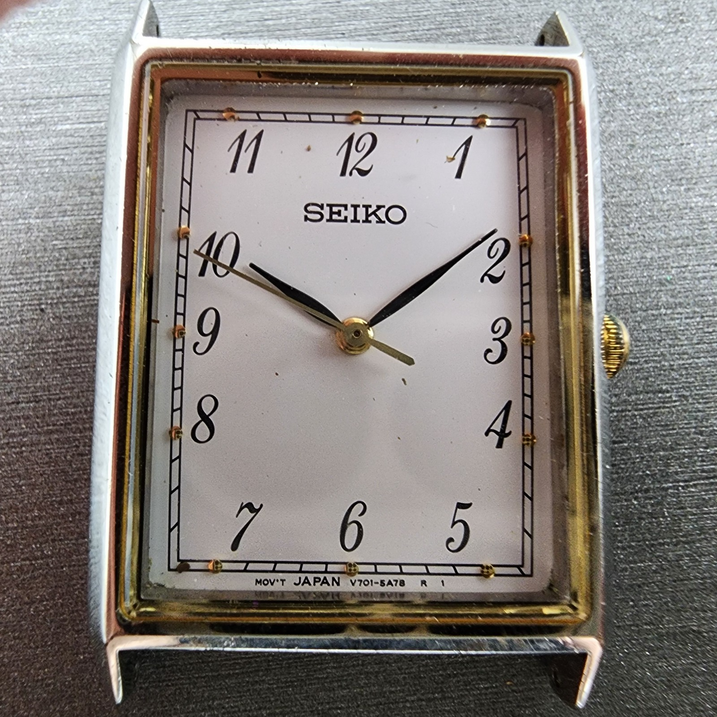 Seiko Tank Watch Men 24mm White Dial Silver Tone Rectangle V7015e20 PARTS2
