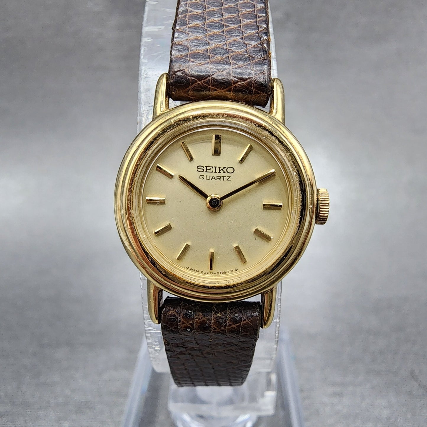 Seiko Watch Women 19mm Cream Dial Gold Tone Round 23200319 New Battery VTG0