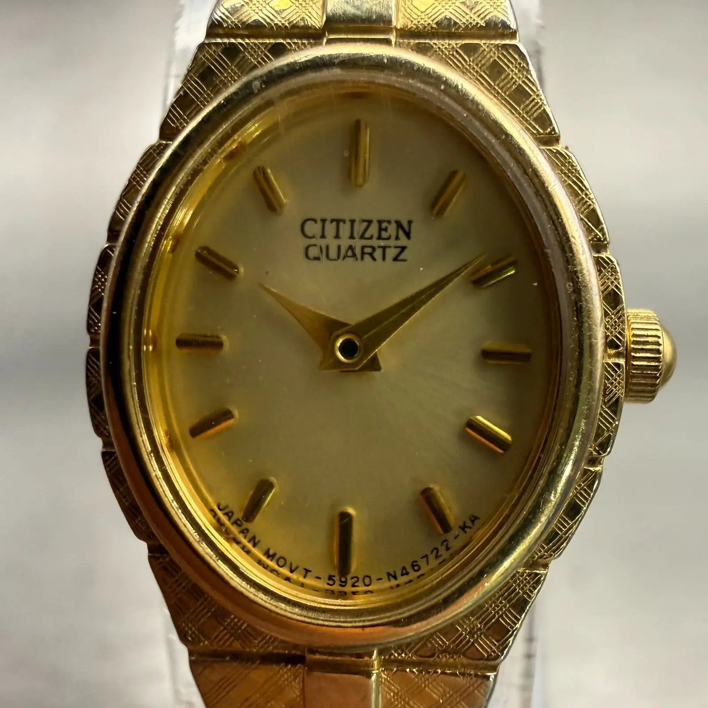Citizen Watch Women 17mm Champagne Dial Gold Tone Oval 5920-S52446 New Battery1