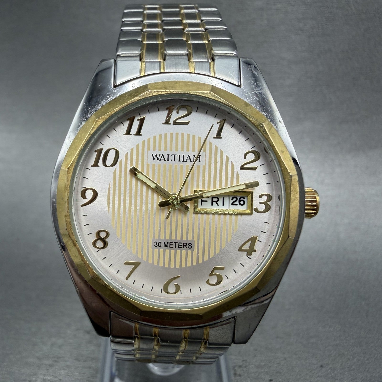 Waltham Watch Men 37mm Silver Dial Two Tone Daydate Round New Battery0