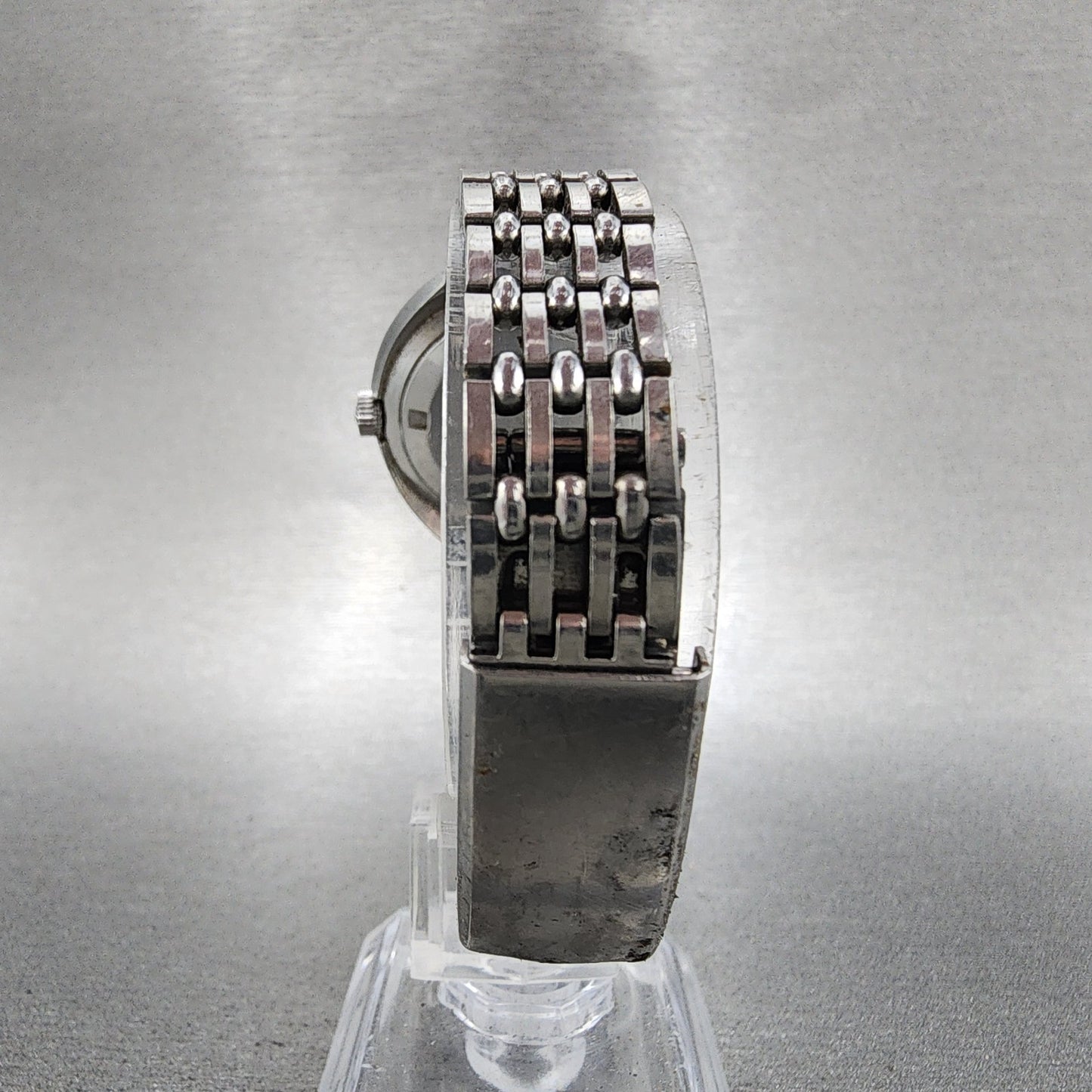 Citizen Automatic Watch Women 30mm Silver Dial Silver Tone Date Cushion Runs7