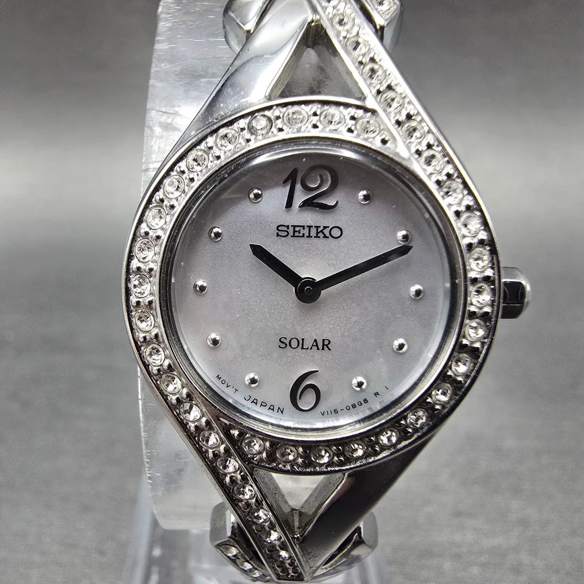 Seiko Solar Watch Women 23mm MOP Dial Silver Tone Round Crystal Bezel Runs0