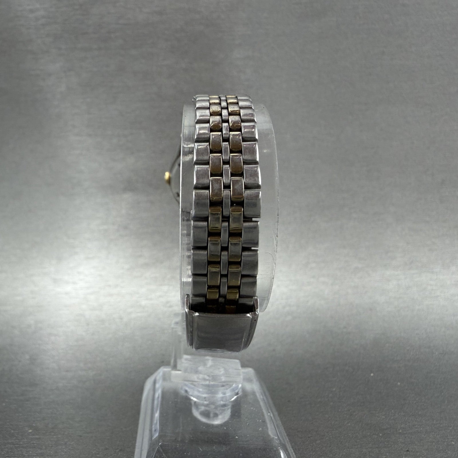 Seiko Watch Women 25mm White Dial Two Tone Daydate 7n830011 Round New BatteryBA7