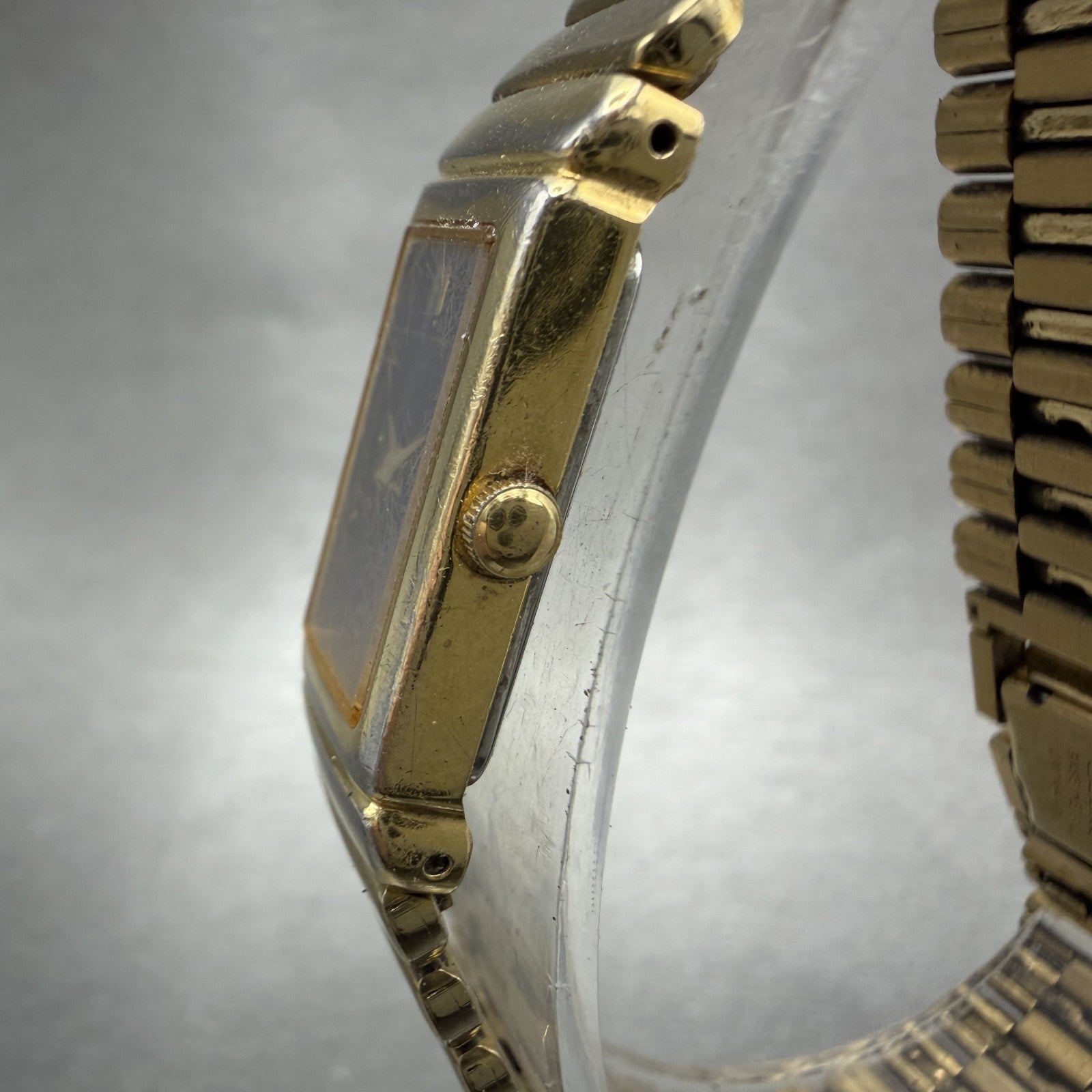 Seiko Tank Watch Women 13mm Blue Dial Gold Tone Rectangle 2E206759 New Battery2