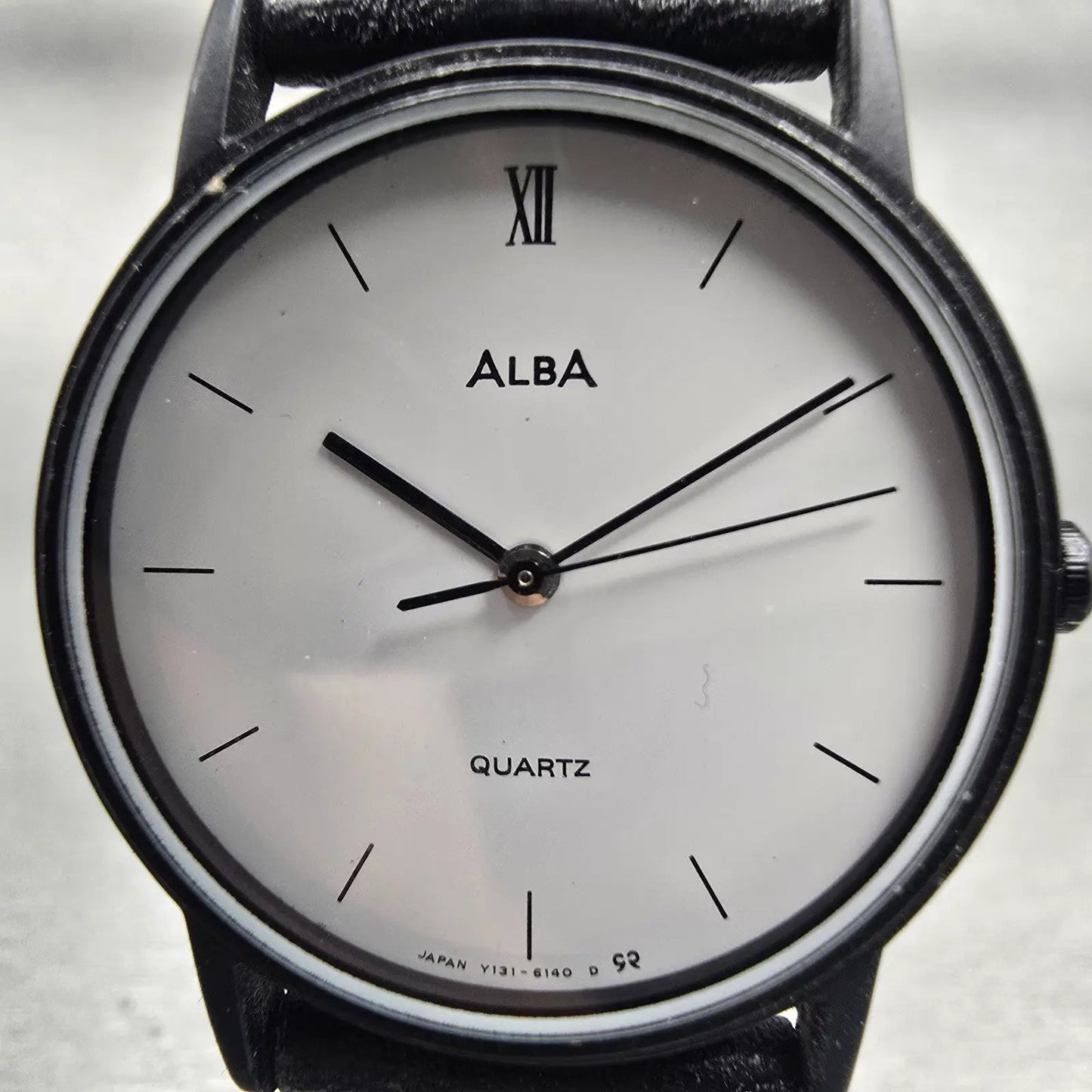 Seiko Alba Watch Women 31mm White Dial Black Tone Round Y131-6040 New Battery1
