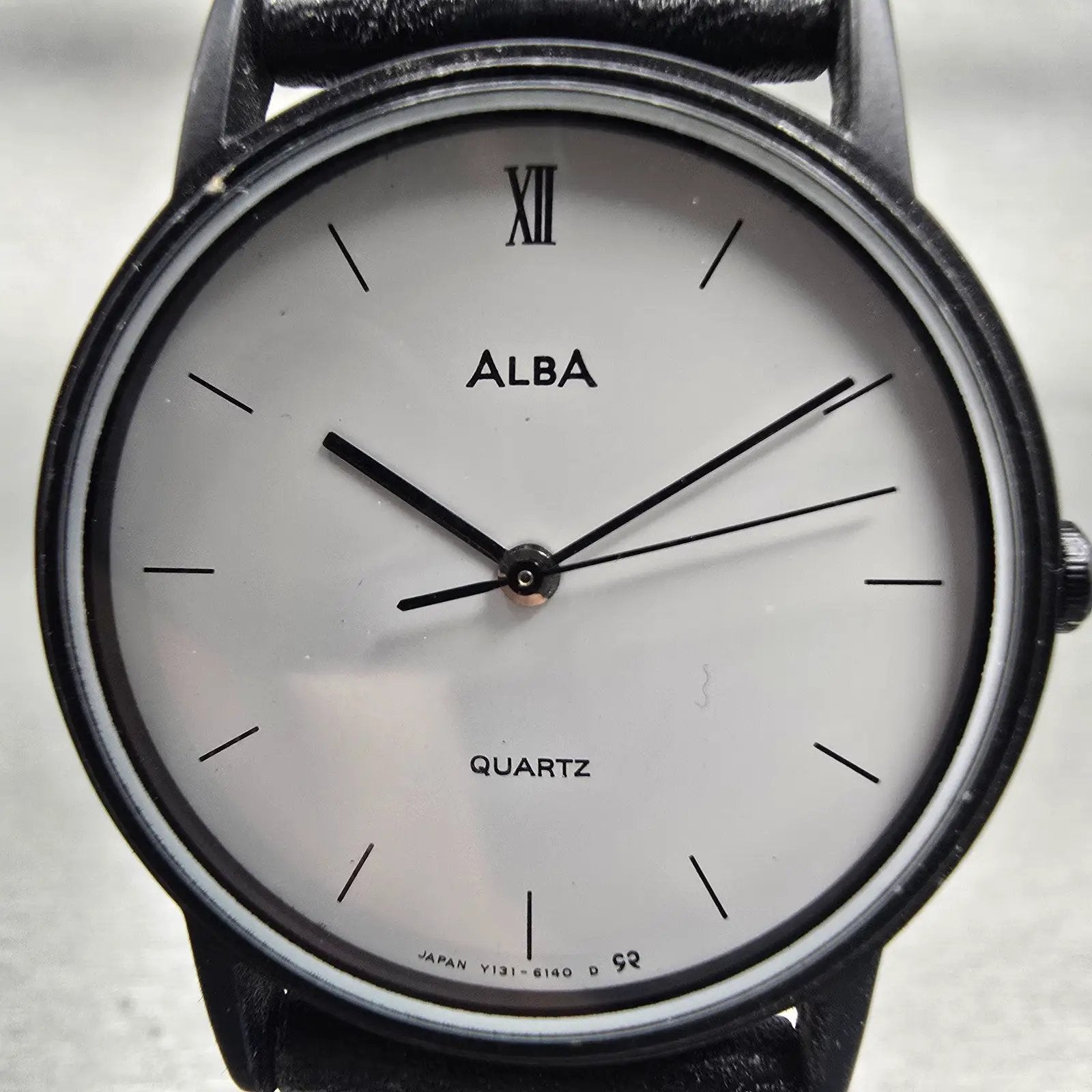 Seiko Alba Watch Women 31mm White Dial Black Tone Round Y131-6040 New Battery1