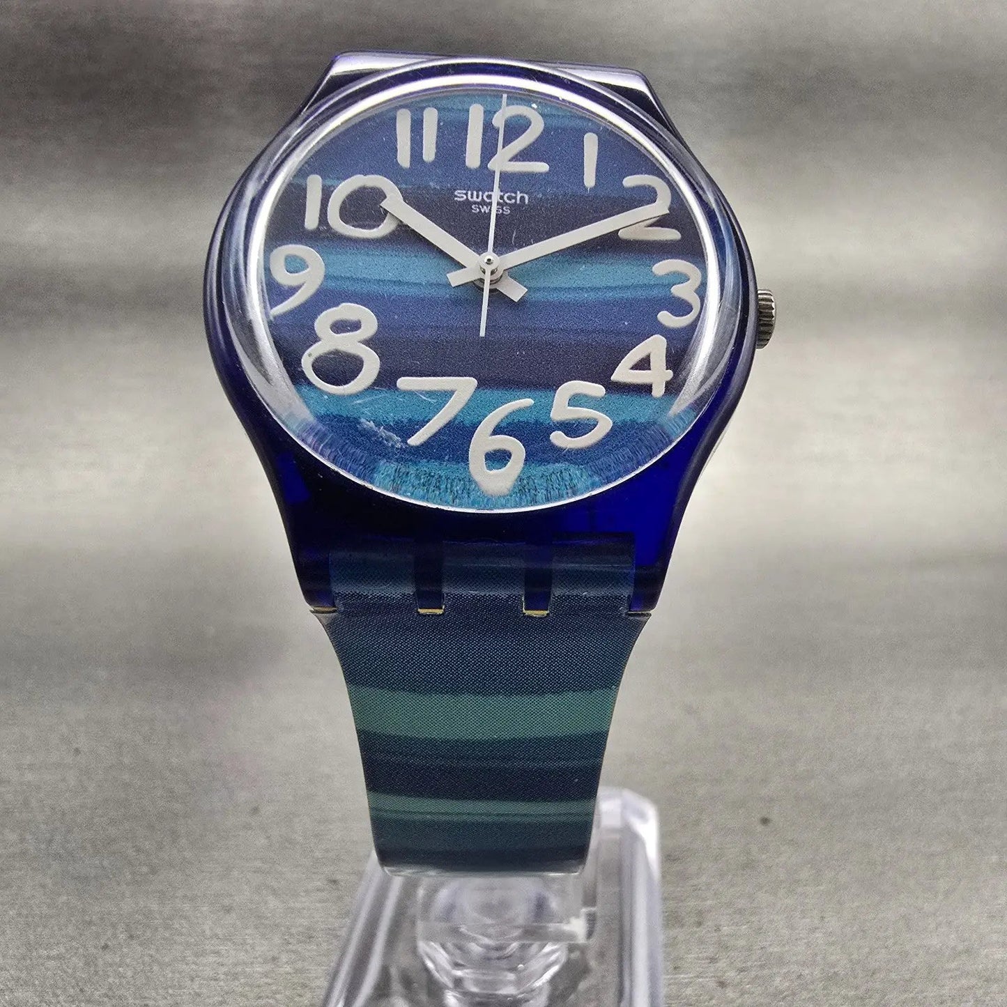 Swatch LINAJOLA Watch Men 34mm Blue Dial Blue Tone Round GN237 New Battery D5