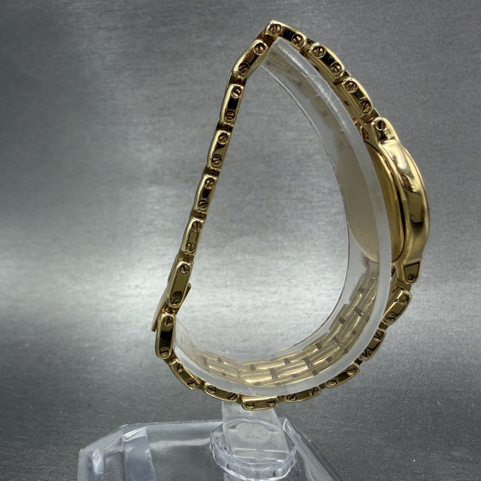 Raymond Weil Watch Women 24mm White Dial Gold Plated Date Round 9946 New Battery8