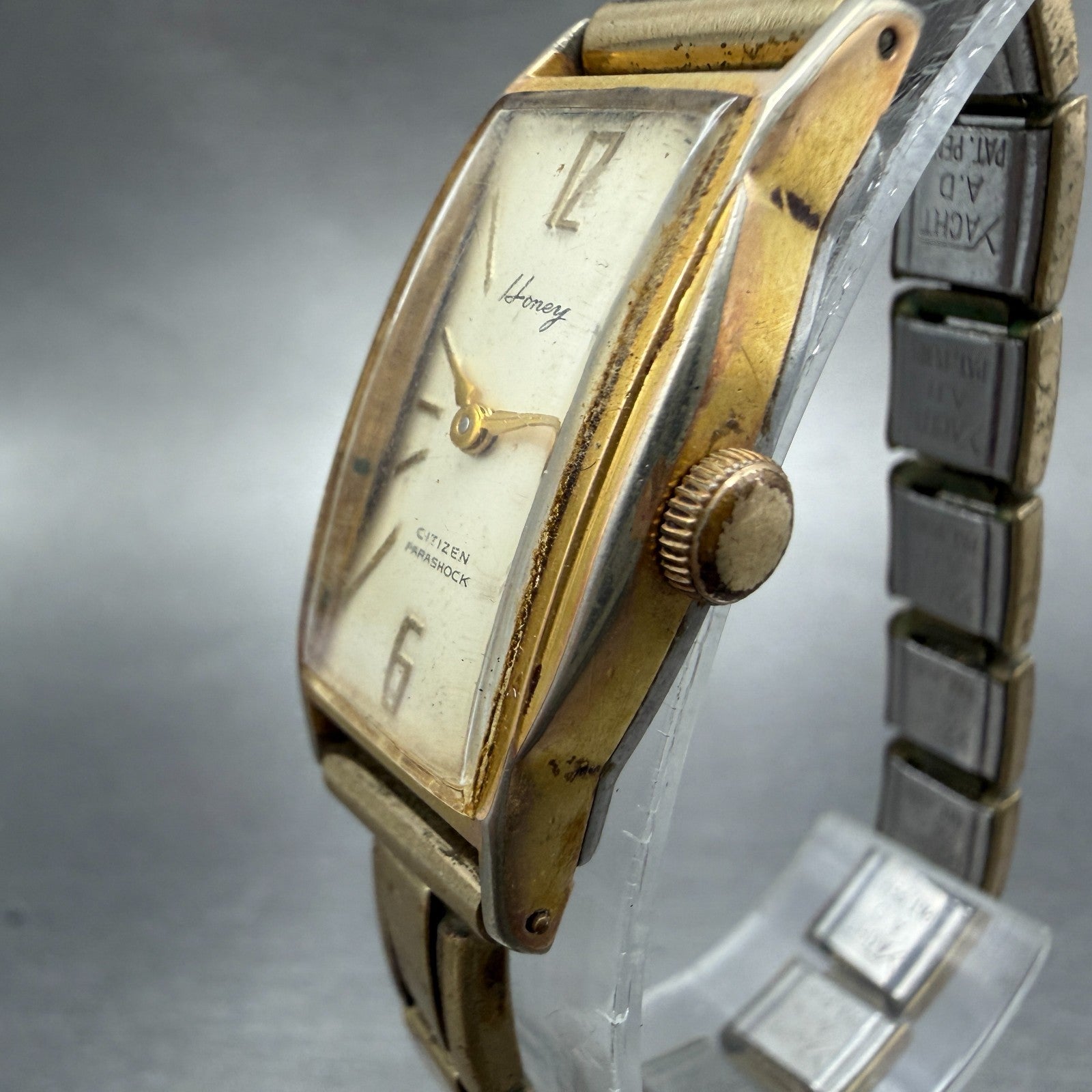 Citizen Honey Watch Women 17mm Cream Dial Gold Tone Rectangle Manual Wind Runs2
