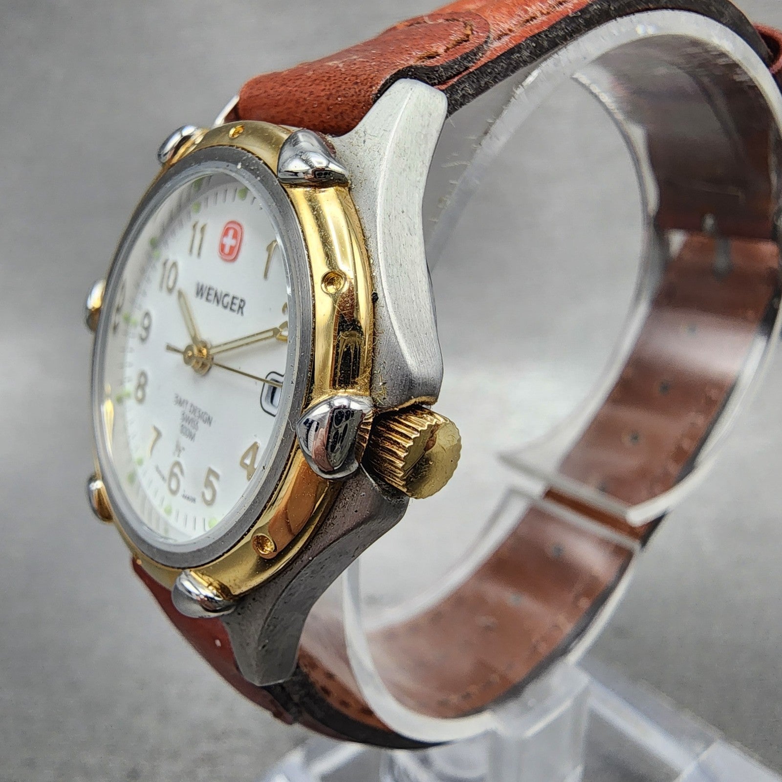 Wenger Watch Women 29mm White Dial Two Tone Date Round Leather Band New Battery2