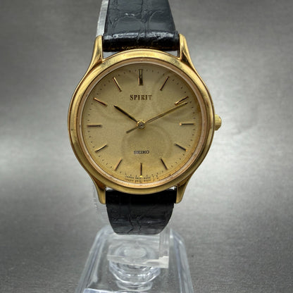 Seiko Spirit Watch Women 26mm Champagne Dial Gold Tone Round 5E31-6C80 New Batt0