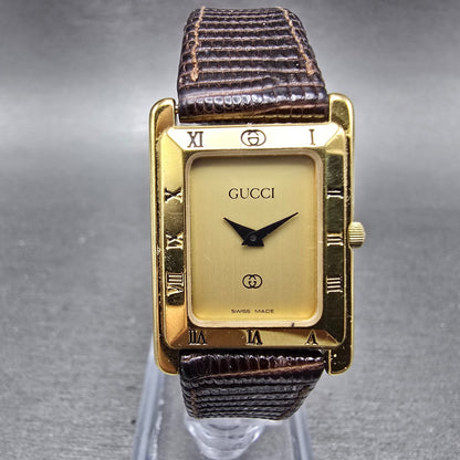 Gucci 4200FL Tank Watch Women 21mm Champagne Dial Gold Tone New Battery Vintage0