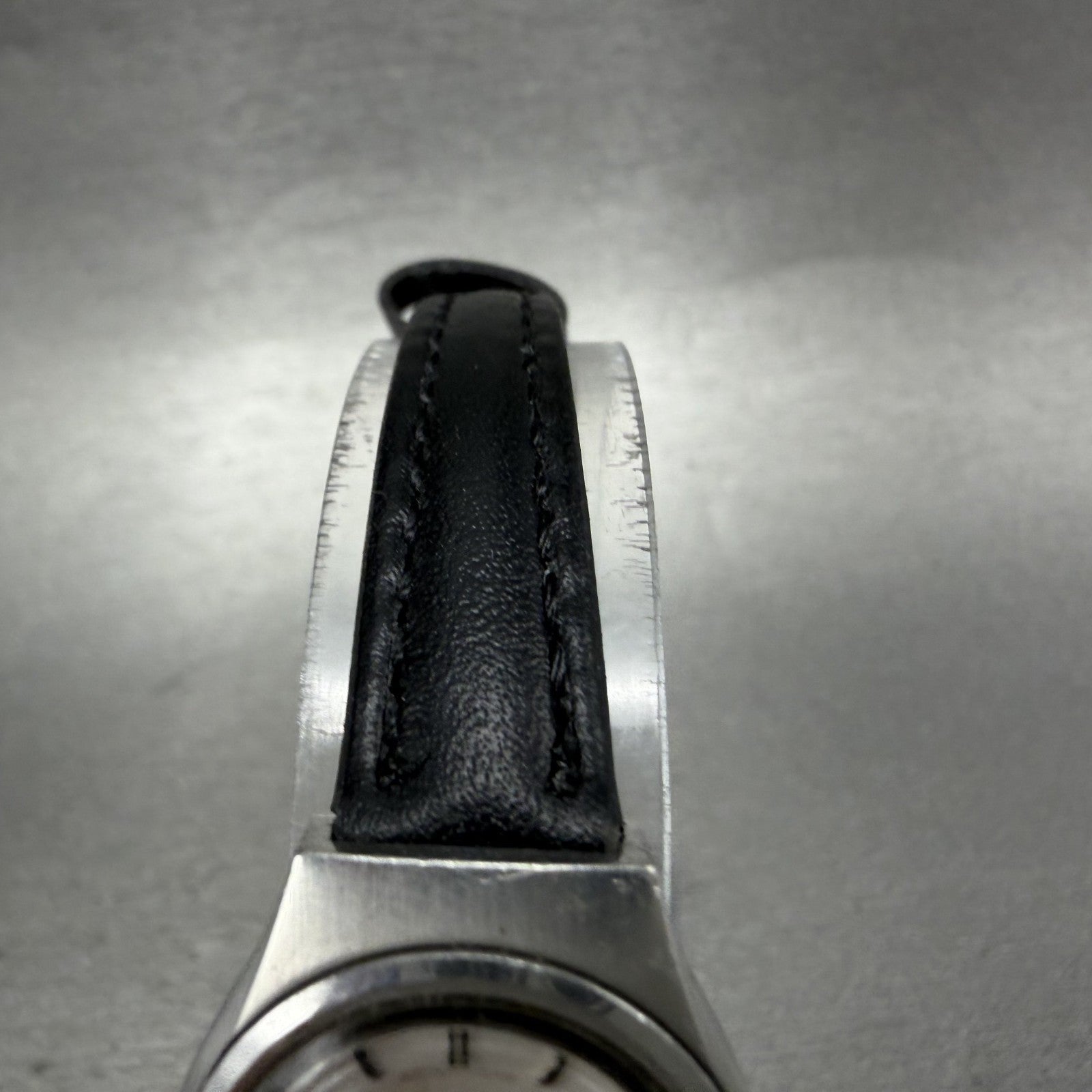 Seiko Watch Women 21mm Silver Dial Silver Tone Round 110910 Manual Runs4