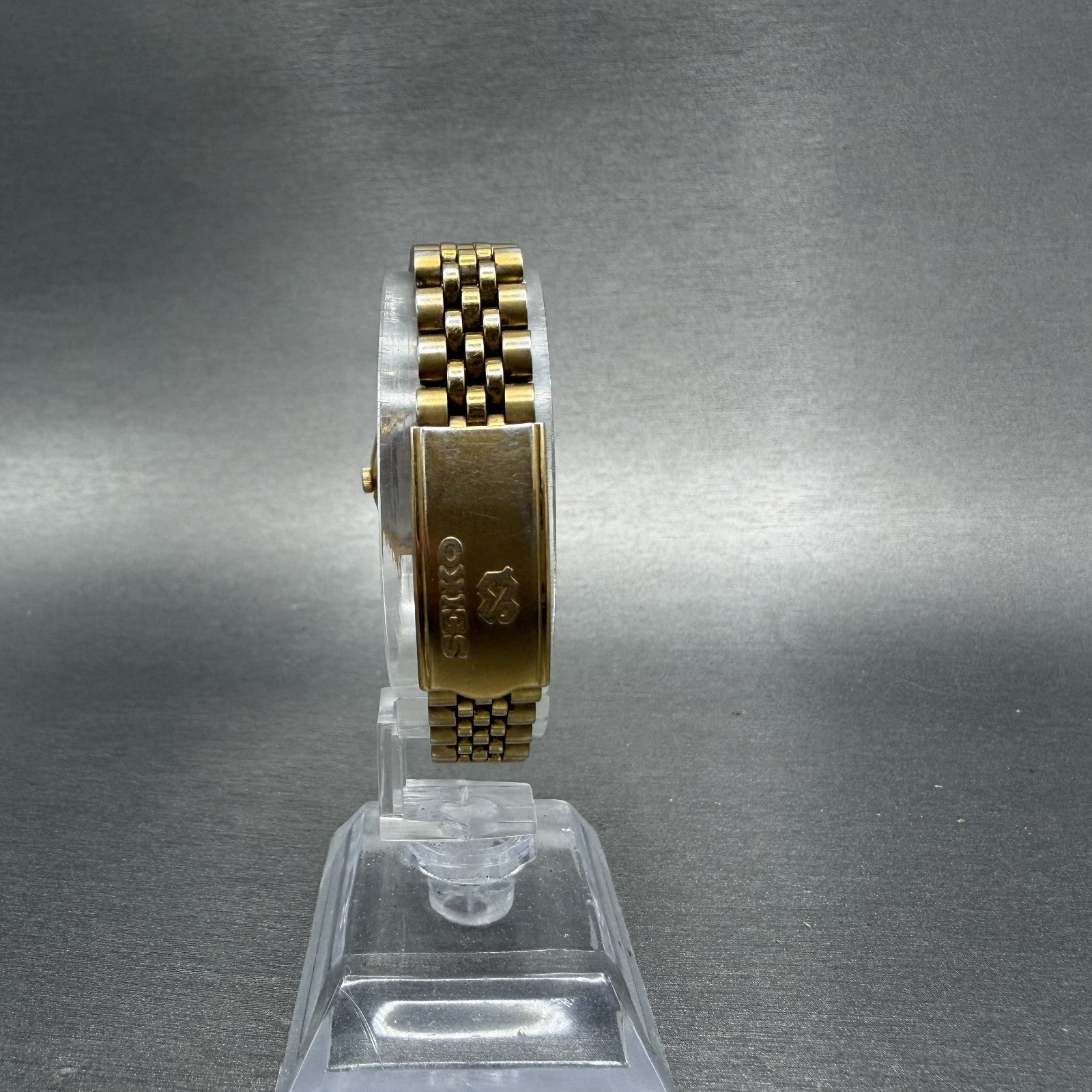 Seiko SQ Watch Women 24mm Black Dial Gold Tone Daydate 24mm Round New Battery6