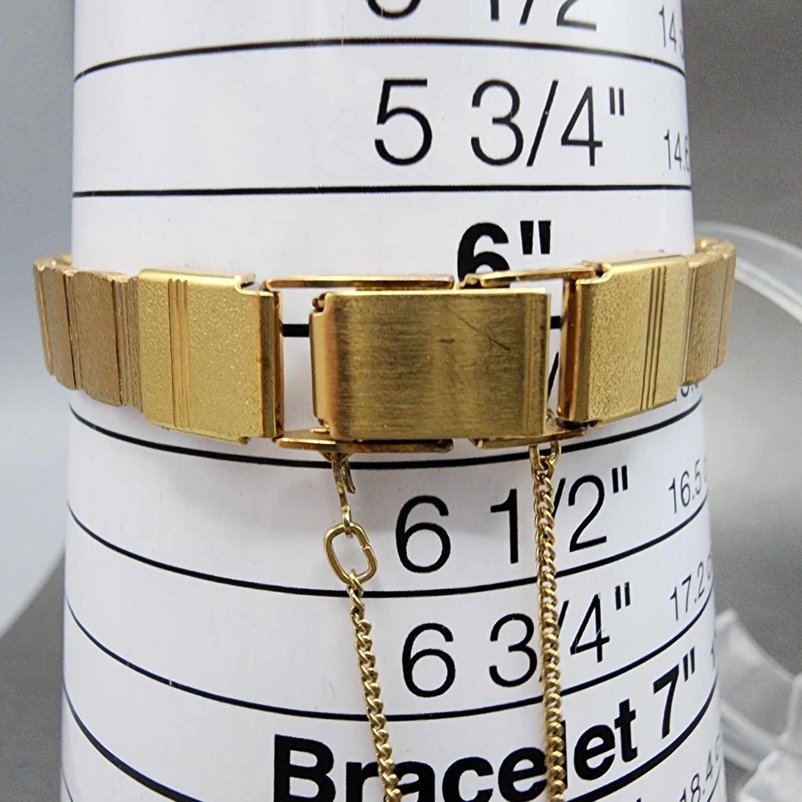Seiko Watch Women 19mm Gold Dial Gold Tone Oval 14008519 New Battery12