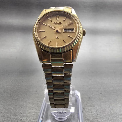 Seiko SQ Watch Women 24mm Gold Dial Gold Tone Daydate Round 3E23-0A60 New Batt5