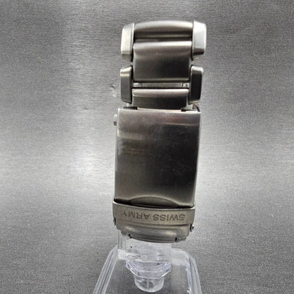 Victorinox Swiss Army Peak Watch Women 30mm White Dial Silver Tone Date PARTS8