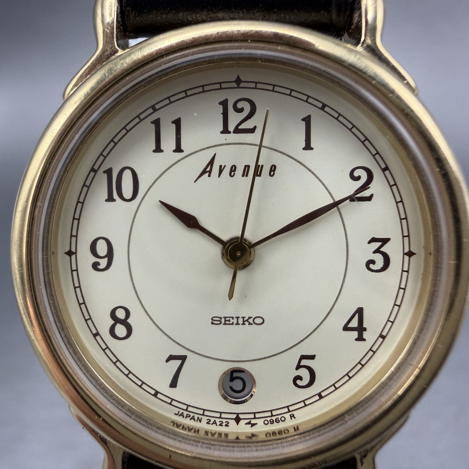Seiko Avenue Watch Women 24mm Champagne Dial Gold Tone Date 2A22-0420 NewBattery1