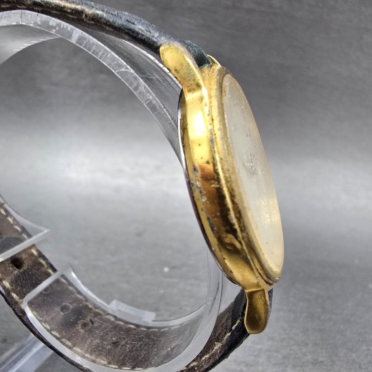 Seiko Watch Men 33mm Cream Dial Gold Tone Round Round V701-2A49 PARTS5