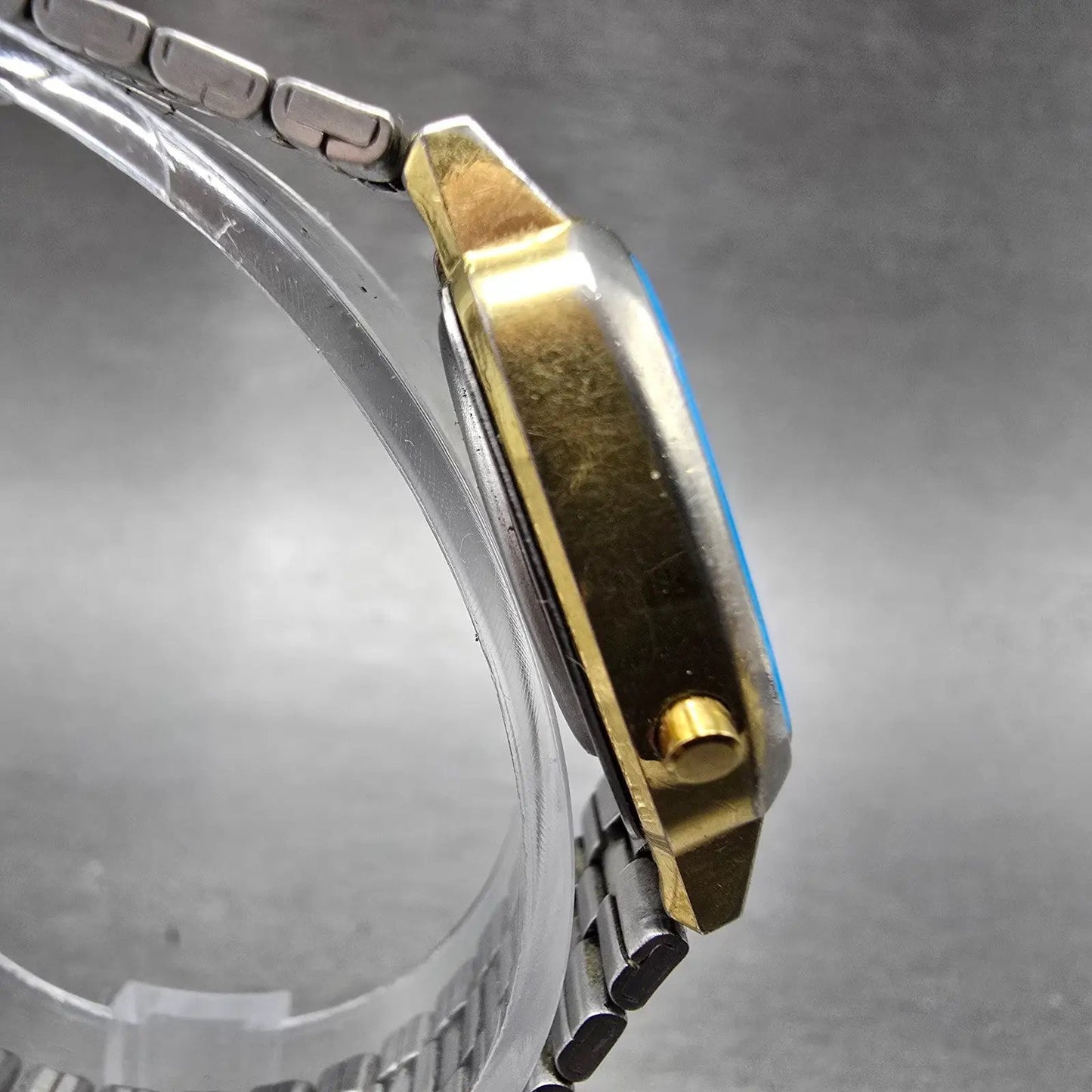 Casio LA670W Watch Women 25mm Blue Dial Gold Digital Alarm Chronograph NewBat3