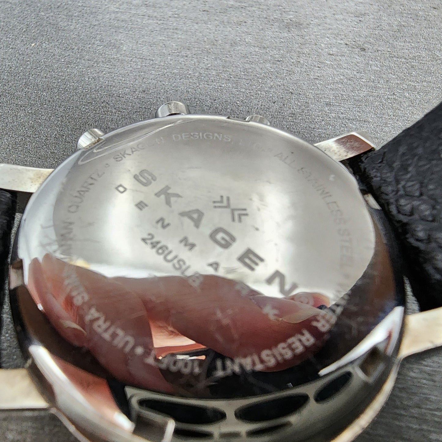 Skagen Chronograph Watch Women 39mm White Dial Silver Tone Oval New Battery9
