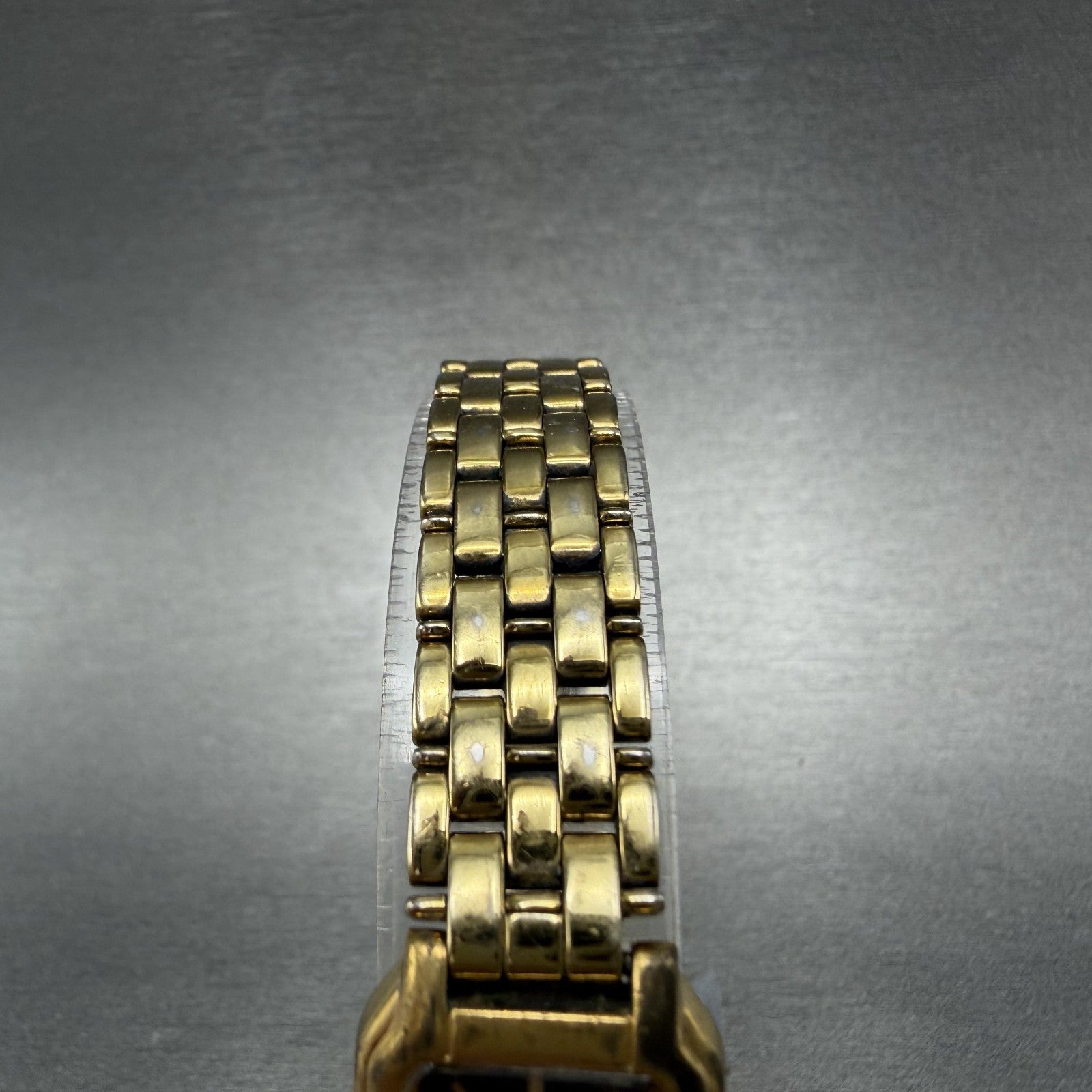 Seiko Tank Watch Women 17mm Black Dial Gold Tone Rectangle V400-5498 New Batt HJ4