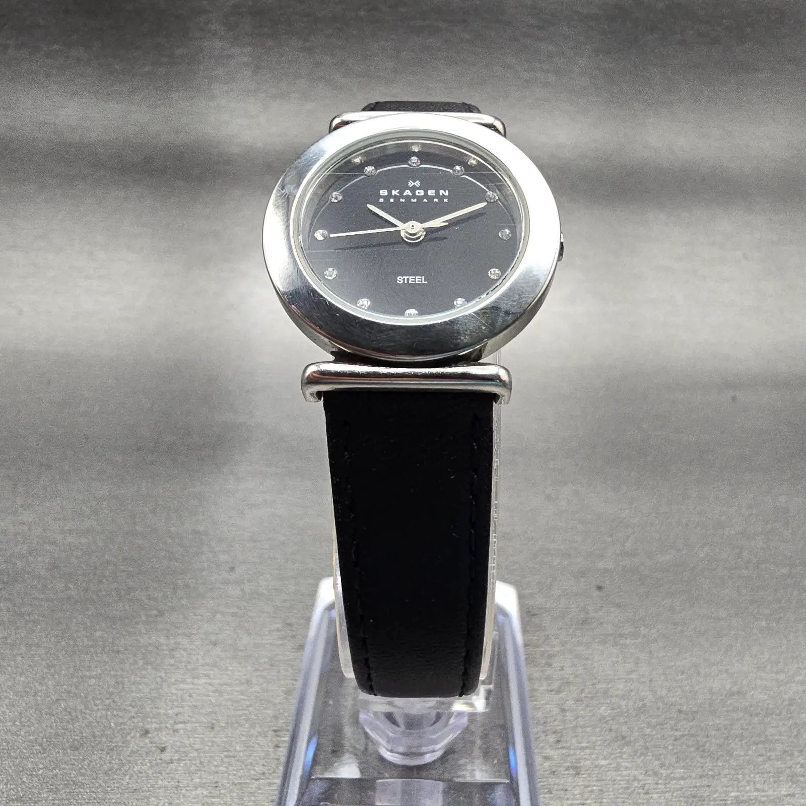 Skagen Watch Women 25mm Black Dial Silver Tone Round 107SSLB New Battery Leather5