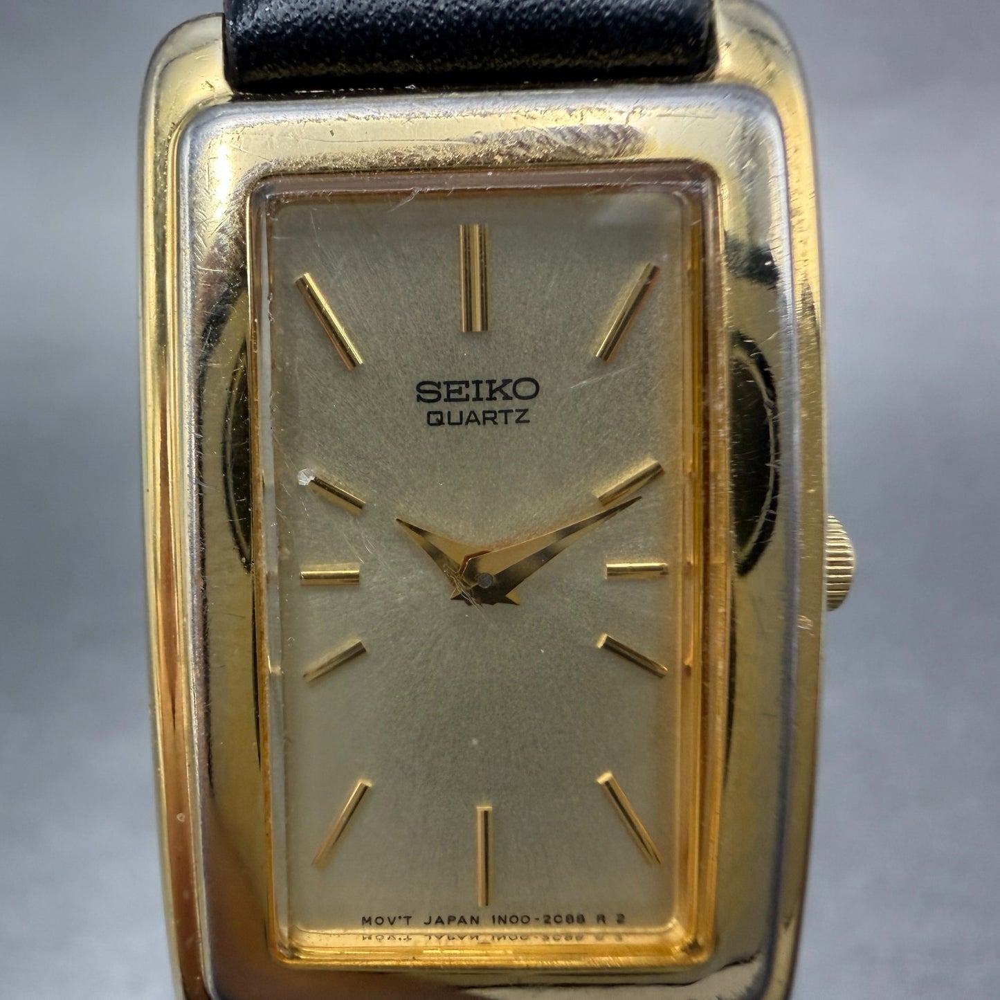 Seiko Tank Watch Women 20mm Champagne Dial Gold Tone 1N00-5G49 New Battery1