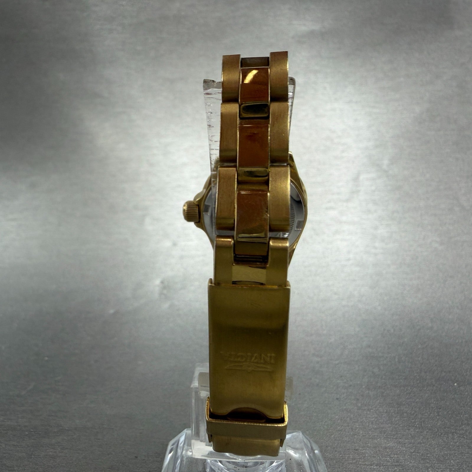 Invicta Pro Diver Watch Women 25mm Champagne Dial Gold Tone Date 14987 New Batt7