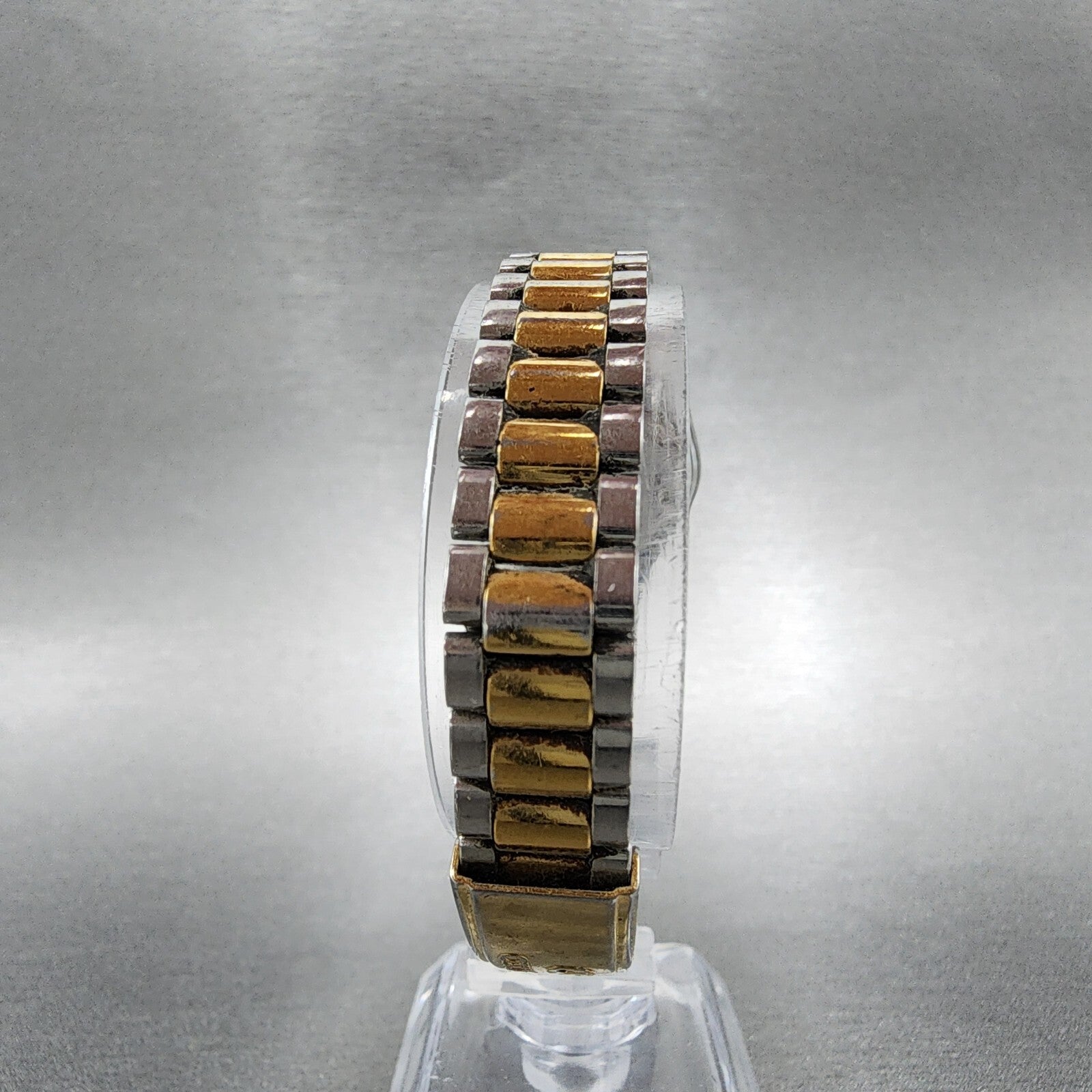 Seiko SQ Watch Women 24mm Gold Dial Two Tone Daydate Round 3E230A60 New Battery7