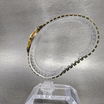 Seiko Watch Women 19mm White Dial Gold Tone Round 2p200089 New Battery6
