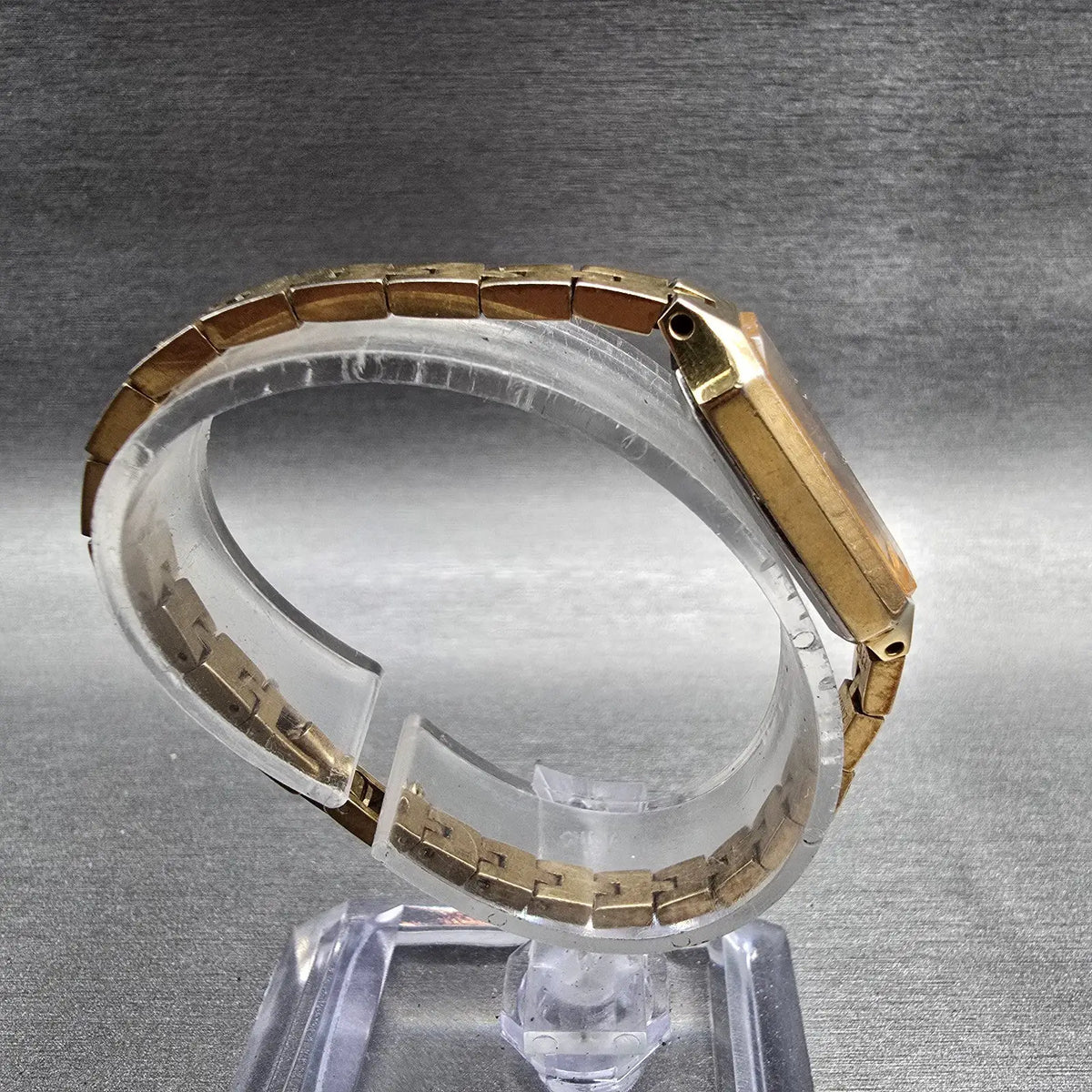 Seiko Watch Women 13mm Gold Dial Gold Tone Rectangle 1320-5940 New Battery JP8