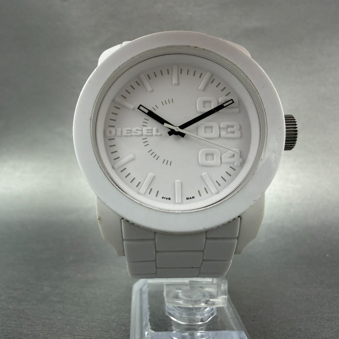 Diesel Watch Men 44mm White Dial White Rubber Round DZ1436 New Battery ABCD5