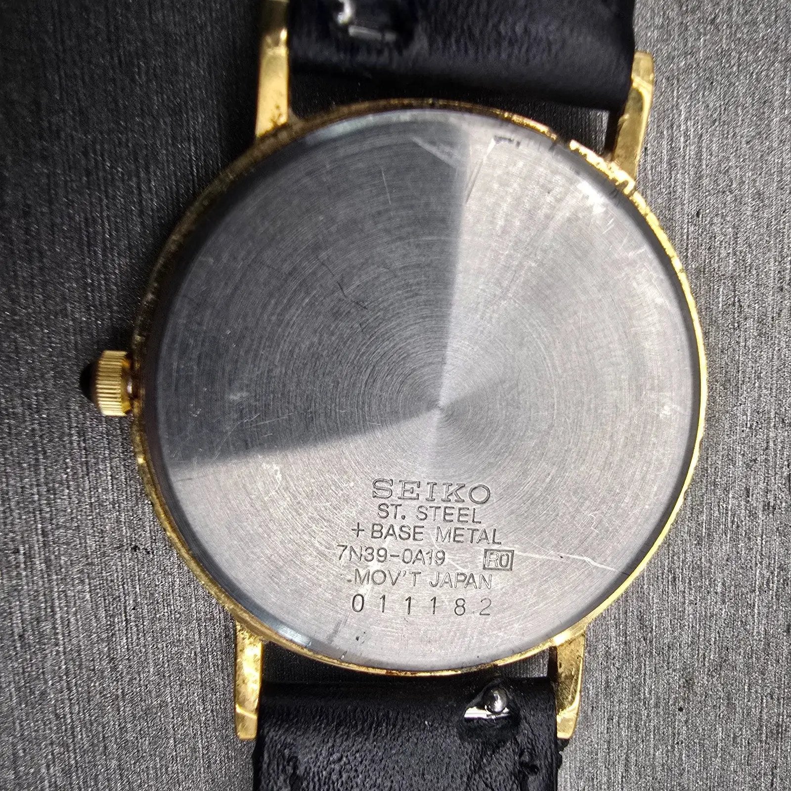 Seiko Watch Men 34mm Ivory Dial Gold Tone Date Round 7N39-0A19 New Battery VTG10