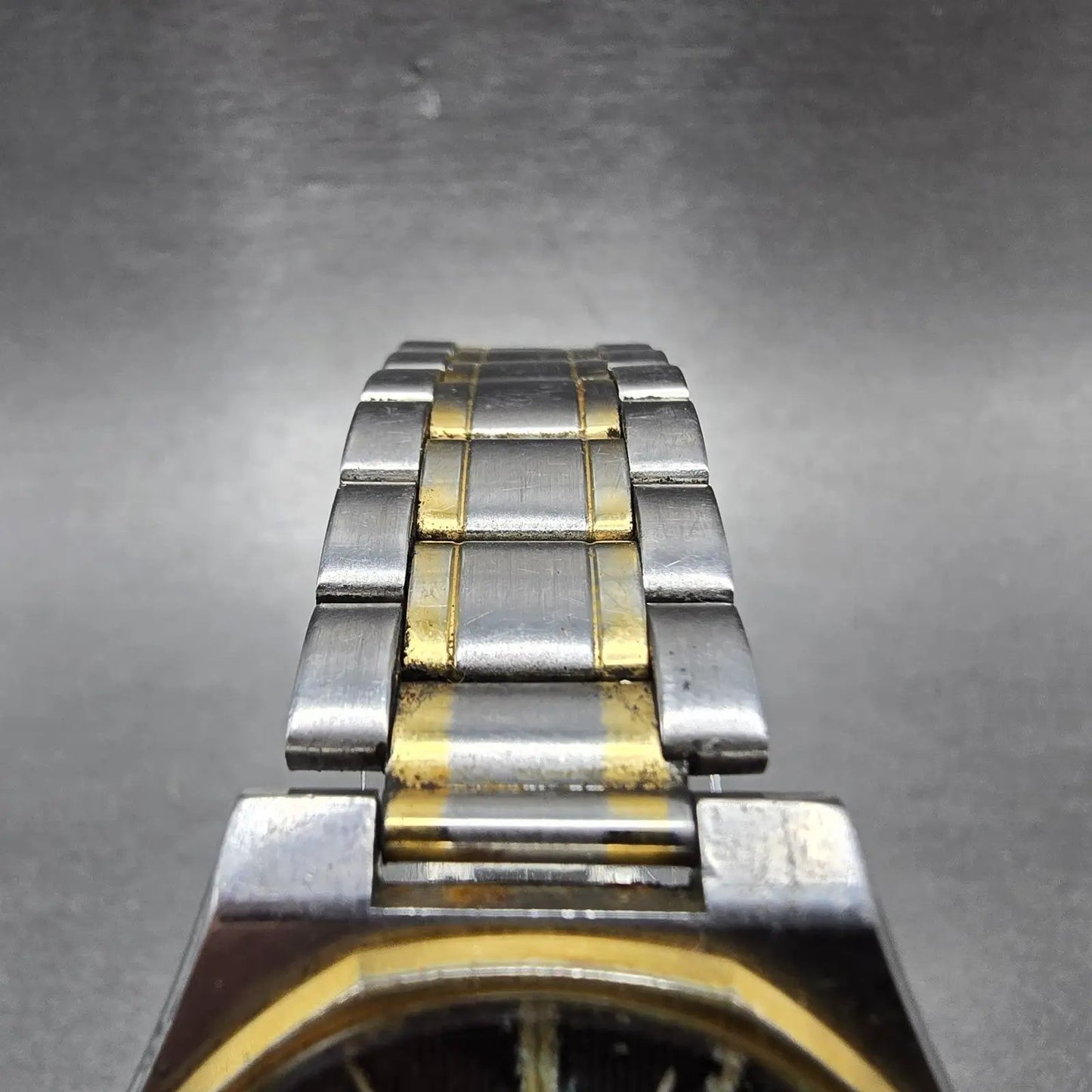 Seiko SQ Watch Men 33mm Black Dial Two Tone Daydate Round 2633-7039 PARTS VTG5