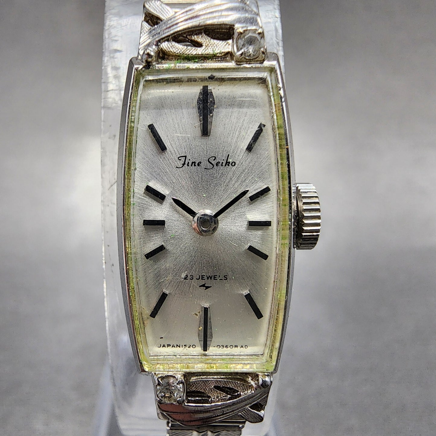 Seiko Fine Seiko Watch Women 12mm Silver Dial Silver Tone Manual 15203370 Runs1