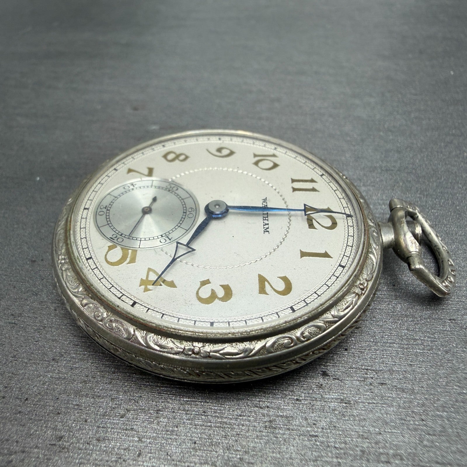 Waltham Pokect Watch White Dial Silver Tone Grade 210 Round Manual Wind PARTS4