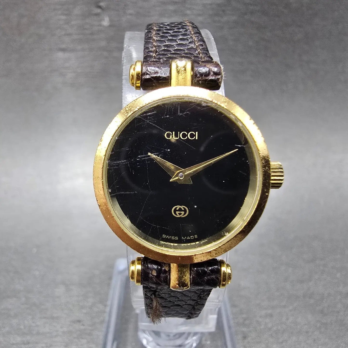 Gucci 2000L Watch Women 22mm Black Dial Gold Plated Round New Battery VTG BDRER0