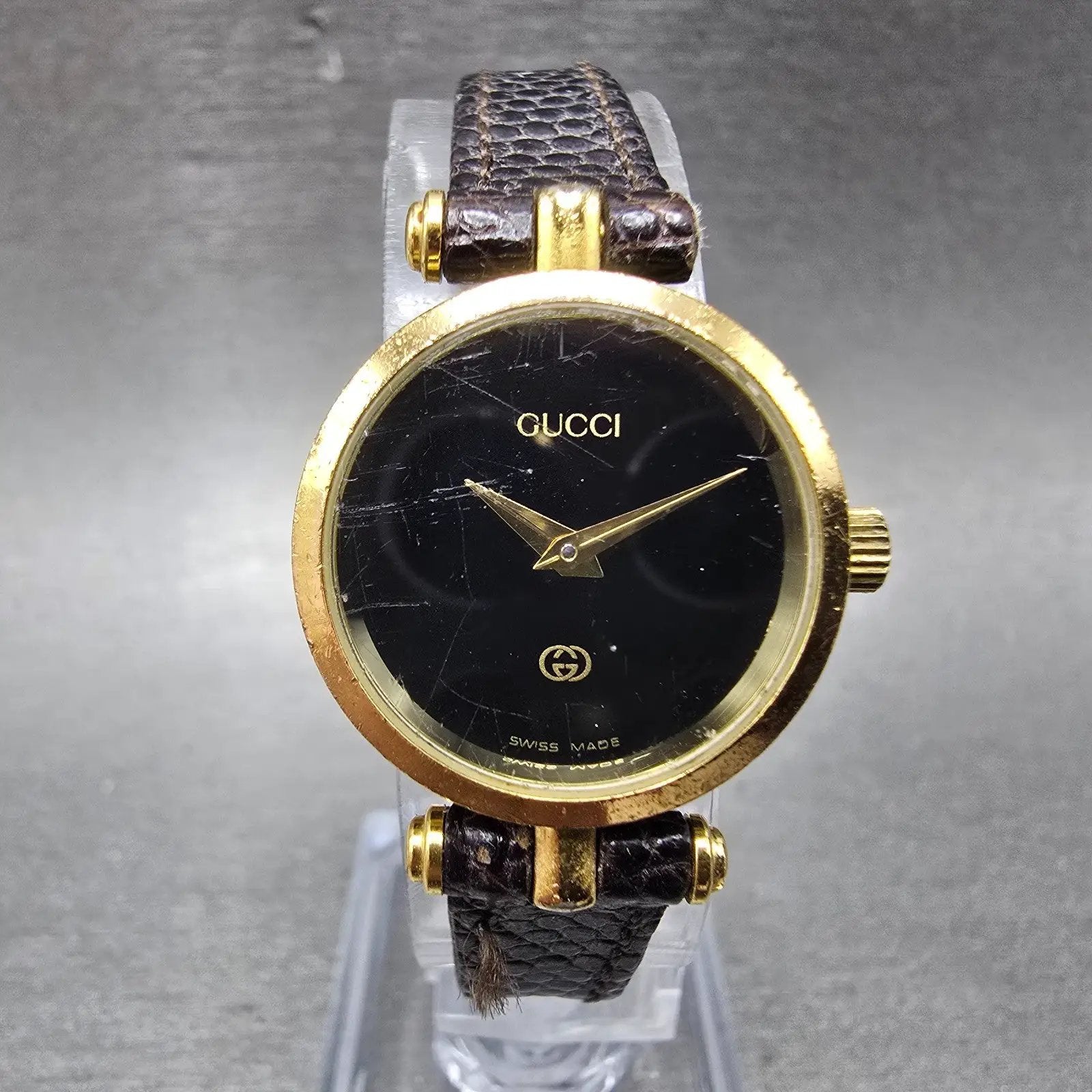 Gucci 2000L Watch Women 22mm Black Dial Gold Plated Round New Battery VTG BDRER0