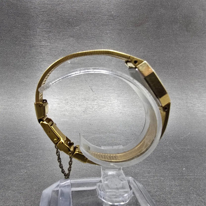 Citizen CQ Watch Women 17mm Champagne Dial Gold Tone 2931-291727 New Battery9