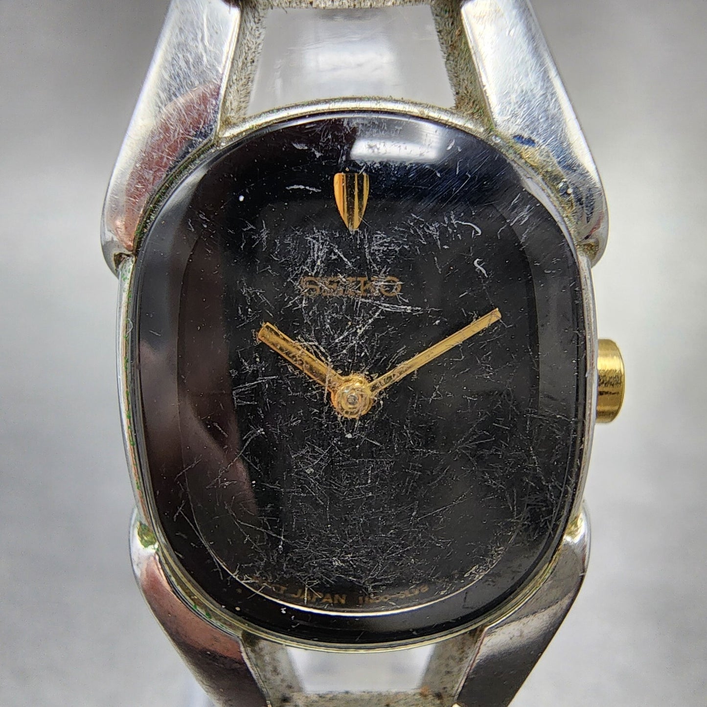 Seiko Watch Women 18mm Black Dial Two Tone Rectangle 1N000HG0 New Battery1