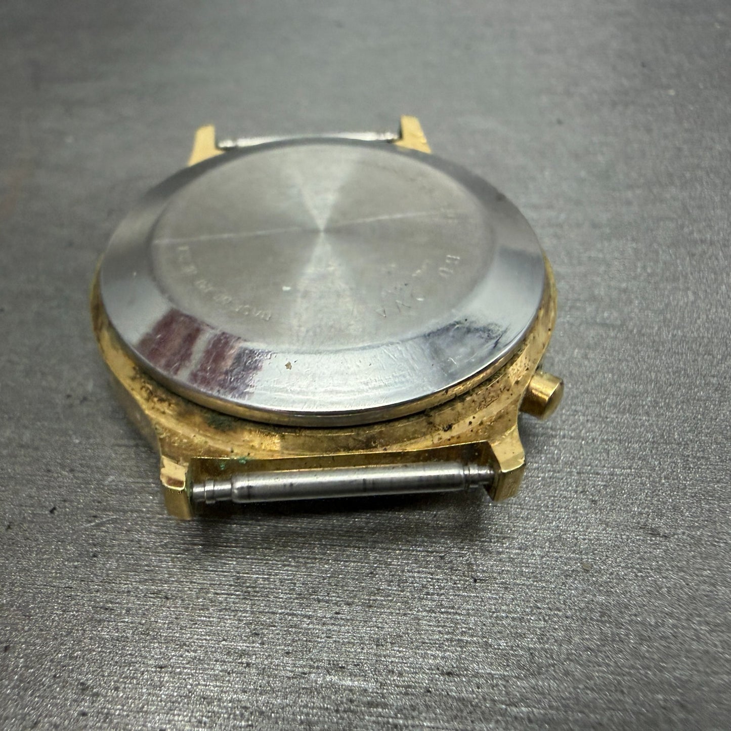Bulova RED LED Watch Men 36mm Digital Gold Tone N6 PARTS Vintage10