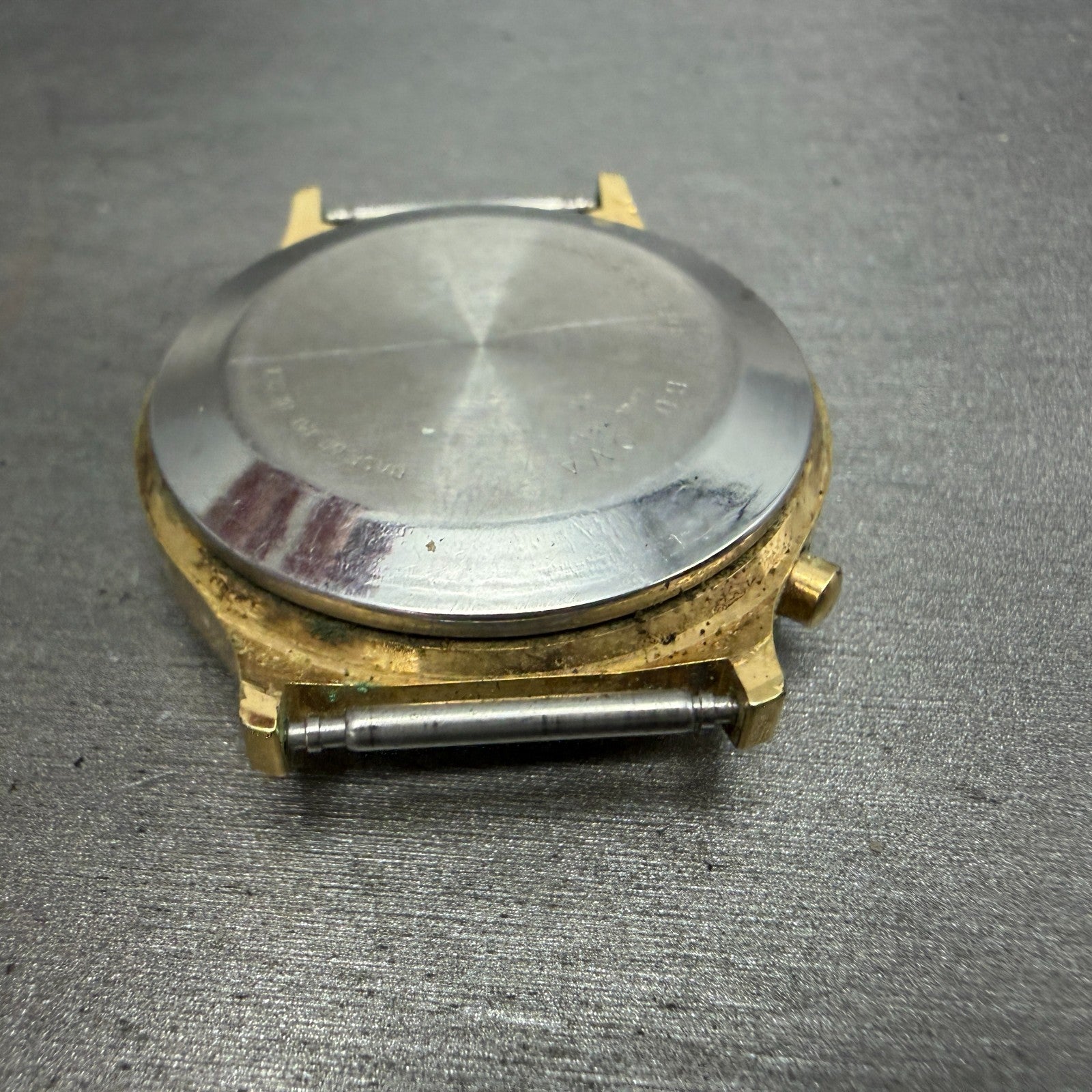 Bulova RED LED Watch Men 36mm Digital Gold Tone N6 PARTS Vintage10