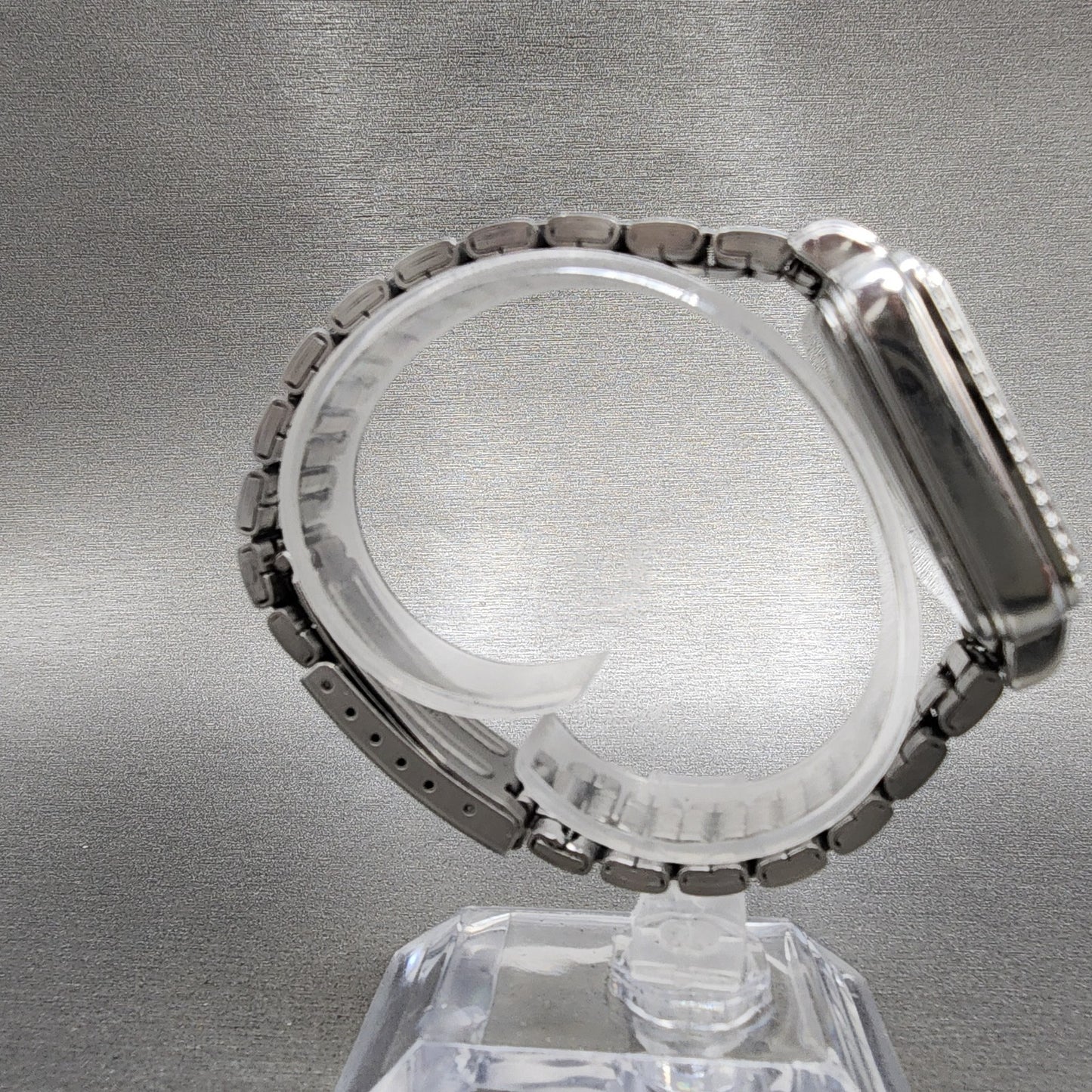 Citizen EcoDrive Tank Watch Women 32mm MOP Dial Silver Tone Daydate Runs8
