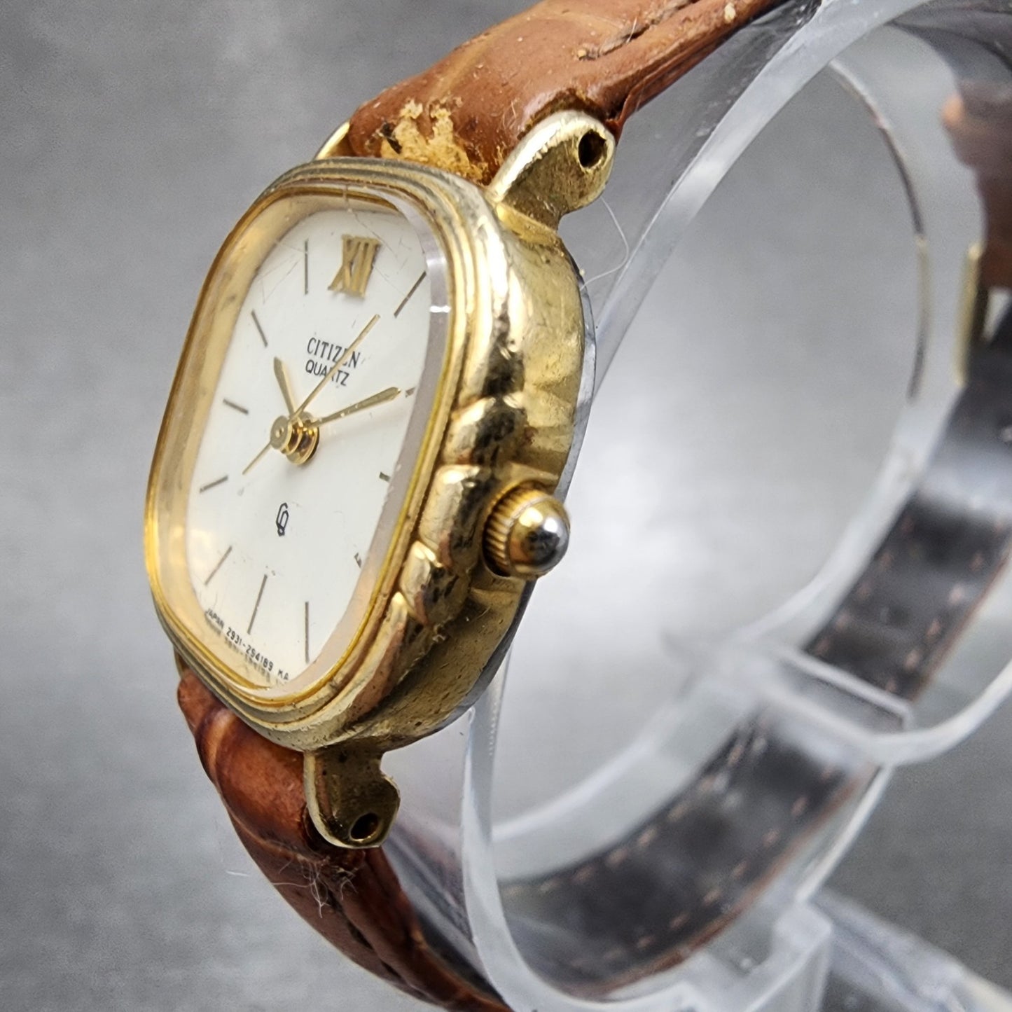 Citizen CQ Watch Women 20mm White Dial Gold Tone 2931292740 New Battery2