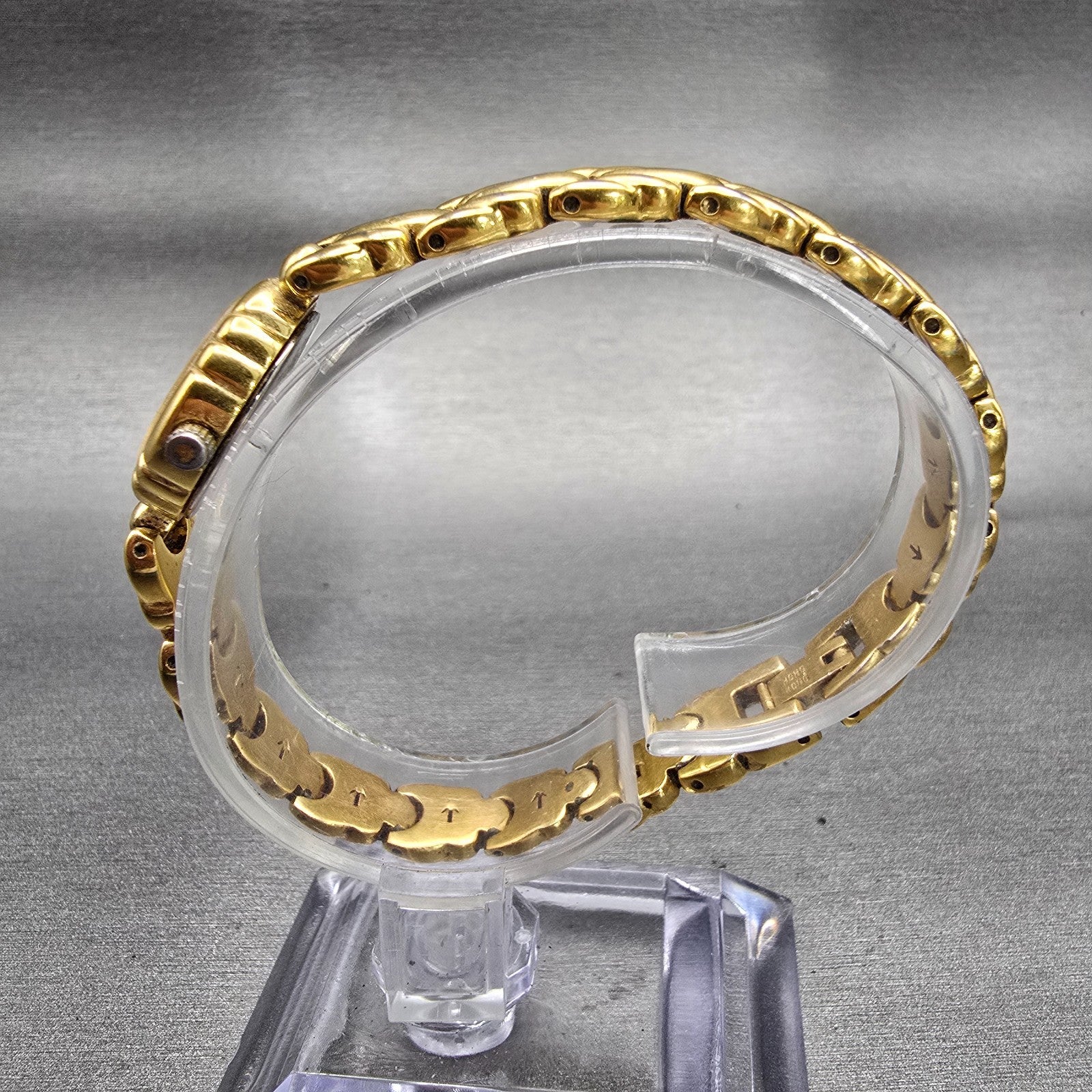 Bulova Watch Women 16mm Gold Dial Gold Tone Oval Diamond Accent New Battery VTG6